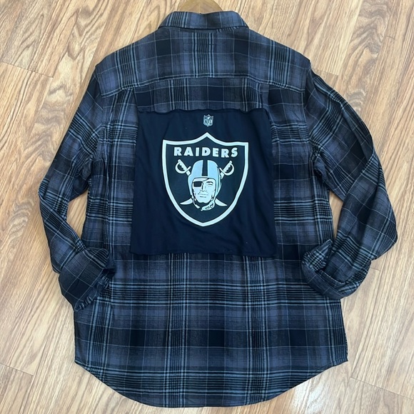 Las Vegas Raiders Flannel Shirt unisex size Medium - Picture 2 of 6